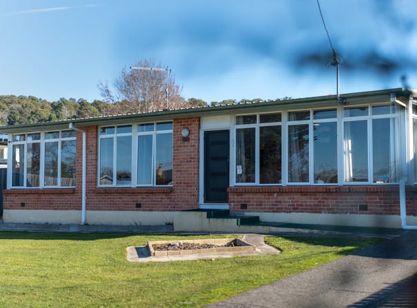 213 Weld Street, Beaconsfield, Tas 7270