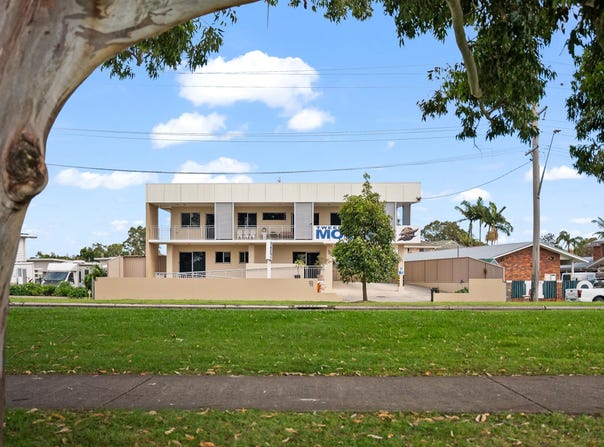13 Minjungbal Drive, Tweed Heads South, NSW 2486