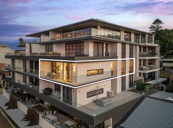 302/15 Kurrawyba Avenue, Terrigal, NSW 2260