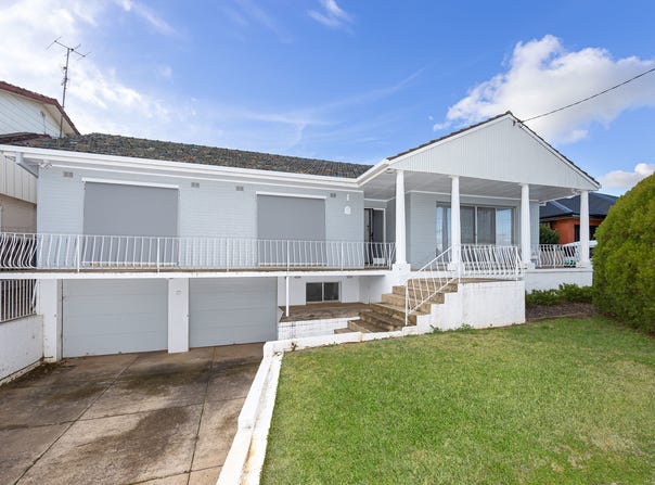97 Fay Avenue, Kooringal, NSW 2650