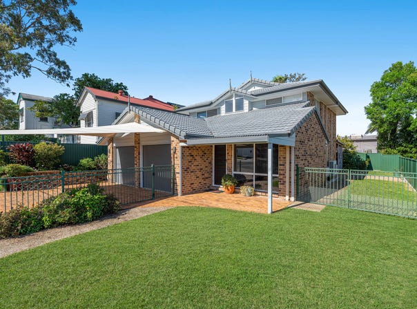102 Alkoomie Street, Wynnum, Qld 4178