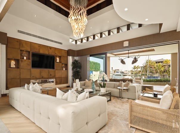 1 Westminster Court, Sovereign Islands, Qld 4216