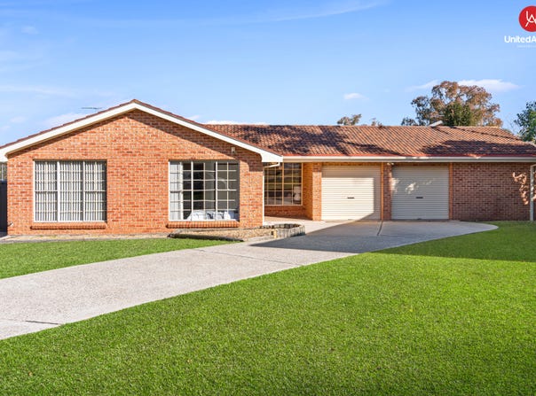 10 Deloraine Close, Hinchinbrook, NSW 2168