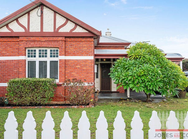 20 Devon Road, Bassendean, WA 6054