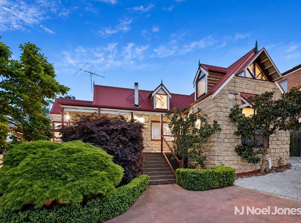 312 Manchester Road, Mooroolbark, Vic 3138