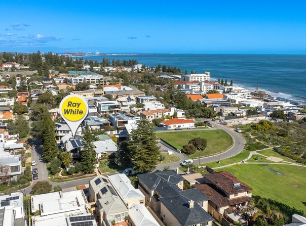 7 Hawkstone Street, Cottesloe, WA 6011