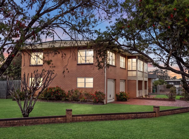 4 Charlmay Street, Prince Henry Heights, Qld 4350