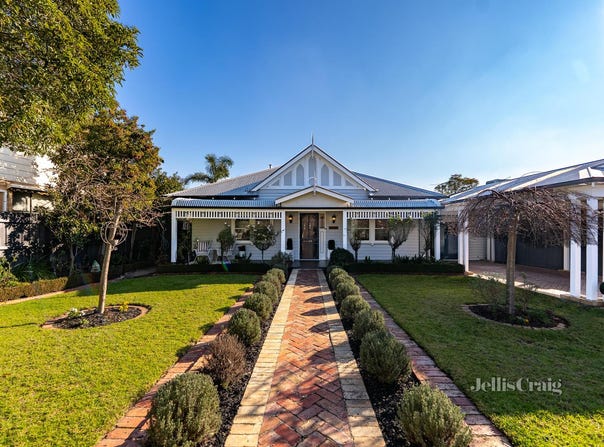 62 McClares Road, Vermont, Vic 3133