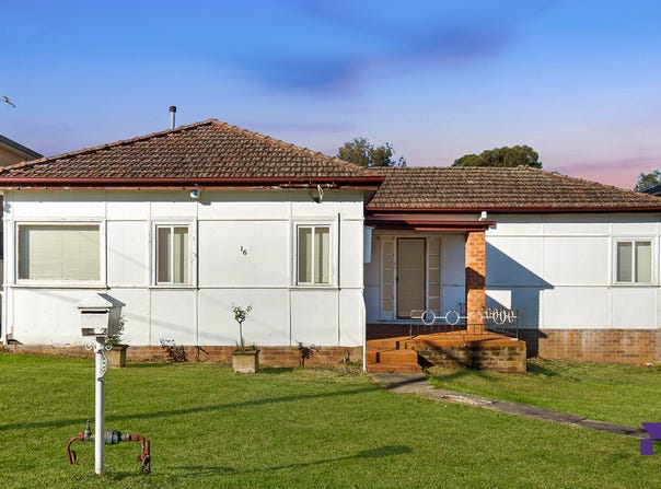 16 Clarence Street, Condell Park, NSW 2200
