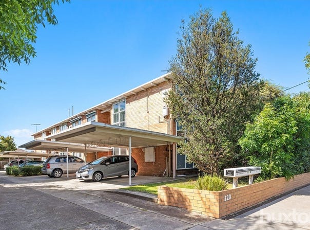 1/120 Charman Road, Mentone, Vic 3194