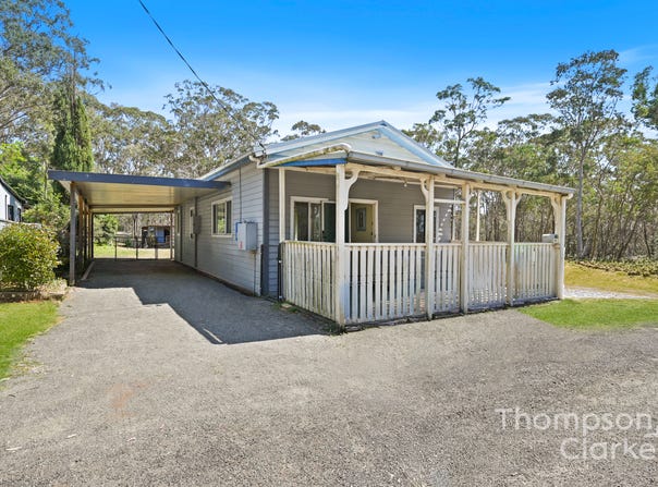 273 Camp Road, Greta, NSW 2334