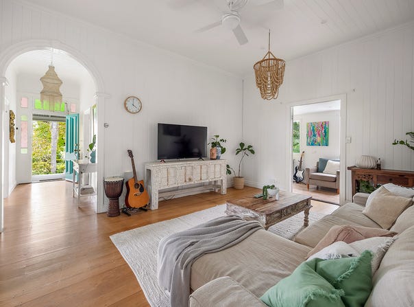 10 Cedar Street, Cooroy, Qld 4563