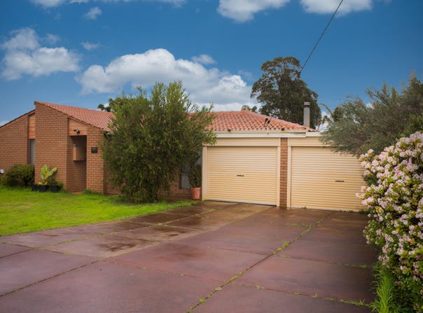 77 Calluna Way, Forrestfield, WA 6058