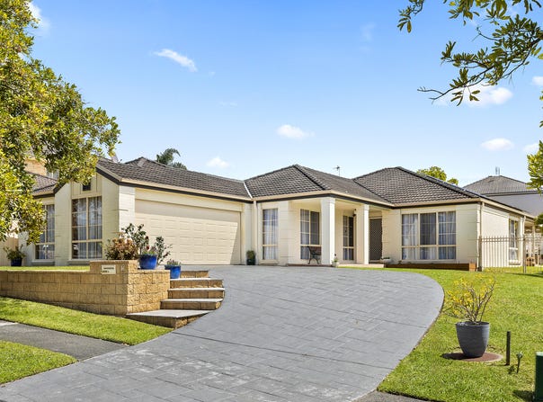 8 Southern Cross Boulevard, Shell Cove, NSW 2529