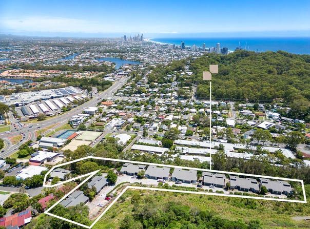 9/4 Fleay court, Burleigh Heads, Qld 4220