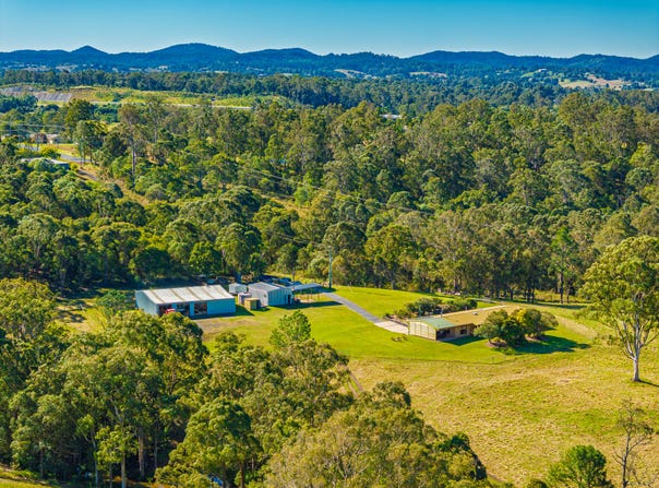 57 Barton Road, Victory Heights, Qld 4570