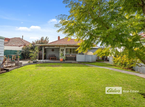15 Roy Street, Harvey, WA 6220