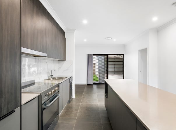 61 Harmony Boulevard, Palmview, Qld 4553