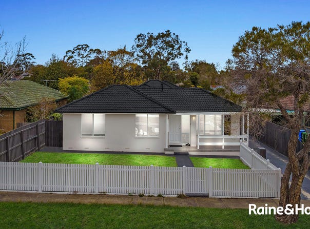 1/37 Mansfield Street, Berwick, Vic 3806
