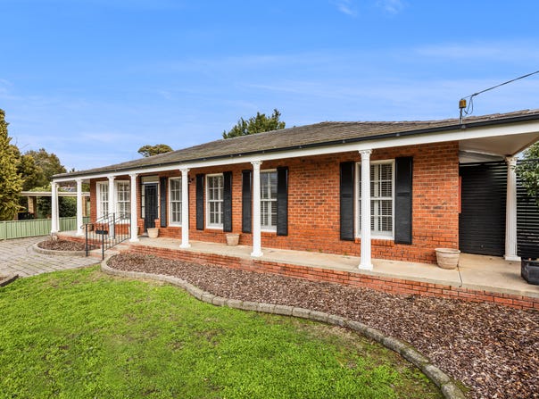 180 Crook Street, Strathdale, Vic 3550