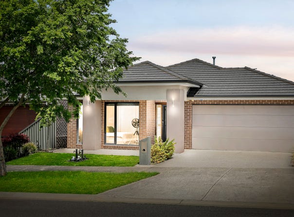 39 Luster Circuit, Greenvale, Vic 3059
