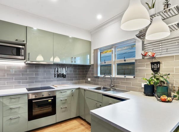 9 Hillcrest Road, Kewdale, WA 6105