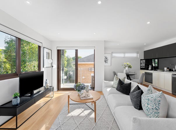 2/2C Walsh Street, Ormond, Vic 3204