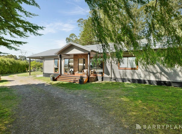 11 West Bridge Road, Glenburn, Vic 3717