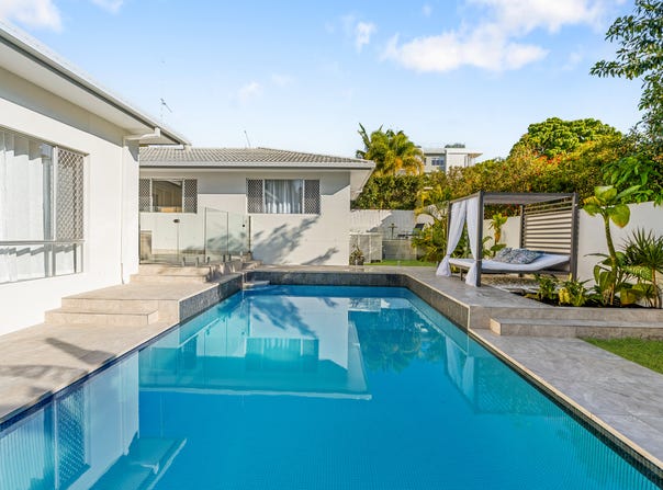 5 Ellen Street, Southport, Qld 4215