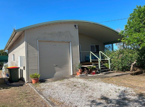 17 Hardiker Street, Moffatdale, Qld 4605
