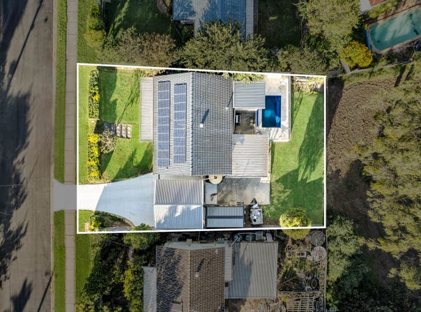 18 Braggan Street, Gailes, Qld 4300