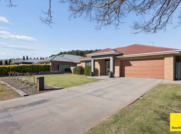 53 McCusker Drive, Bungendore, NSW 2621