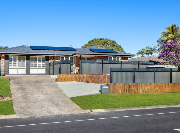 199 Mildura Drive, Helensvale, Qld 4212