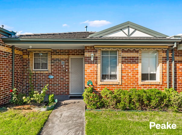 23/21-25 Parkhill Drive, Berwick, Vic 3806