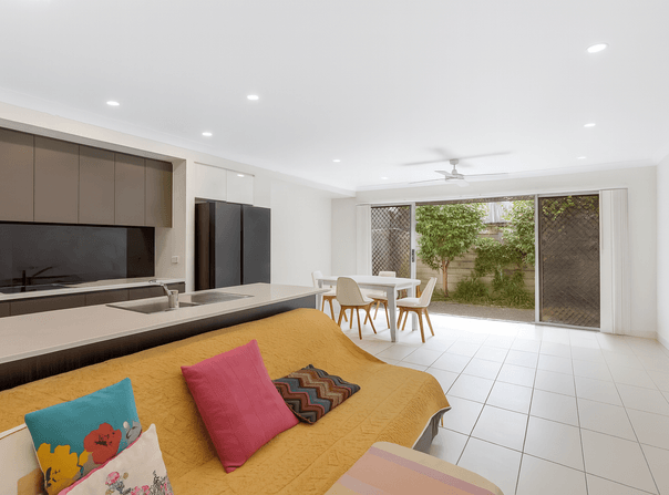 2/36 Cox Road, Pimpama, Qld 4209