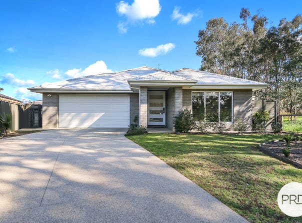 205 Ettamogah Road, Thurgoona, NSW 2640
