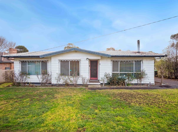 11 Lismore Road, Skipton, Vic 3361