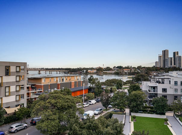 97/141 Bowden Street, Meadowbank, NSW 2114
