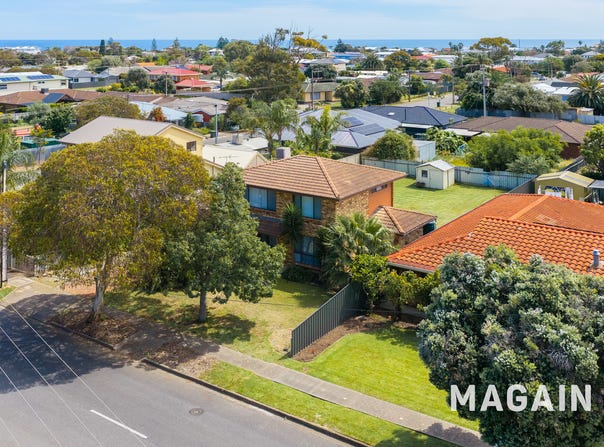 23 Kwinana Crescent, Port Noarlunga South, SA 5167