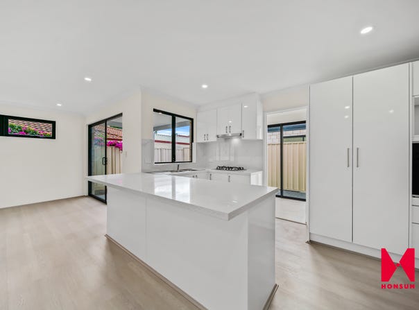 1/31 SERLS STREET, Armadale, WA 6112