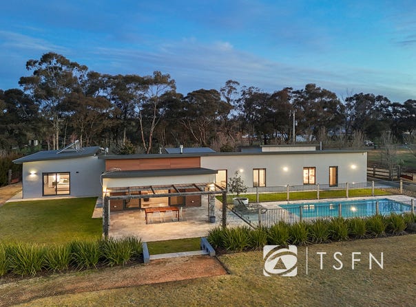 79 KNOTTS LANE, Junortoun, Vic 3551