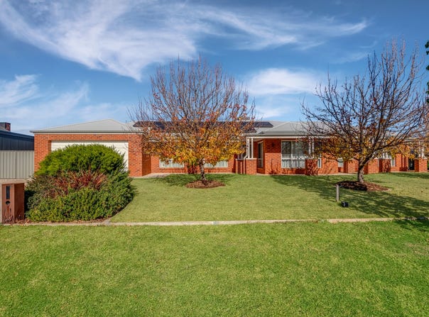 11 Bluestone Street, Huntly, Vic 3551