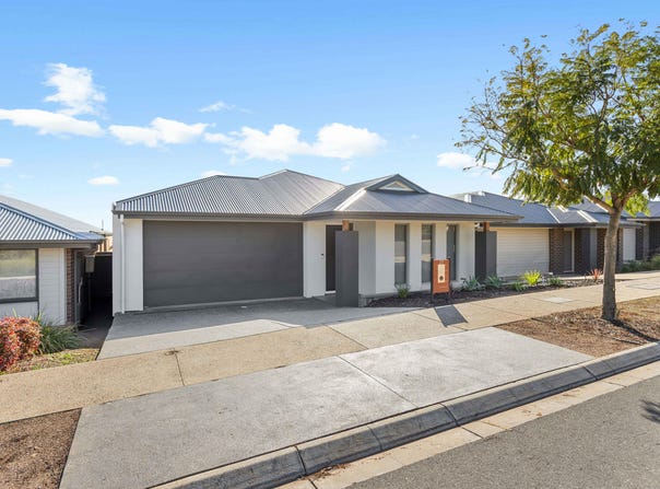 27 Belanger Court, Blakeview, SA 5114