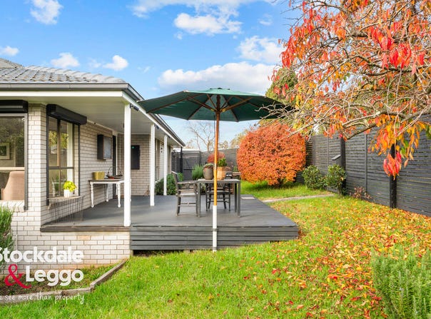 12 Balding Street, Mirboo North, Vic 3871