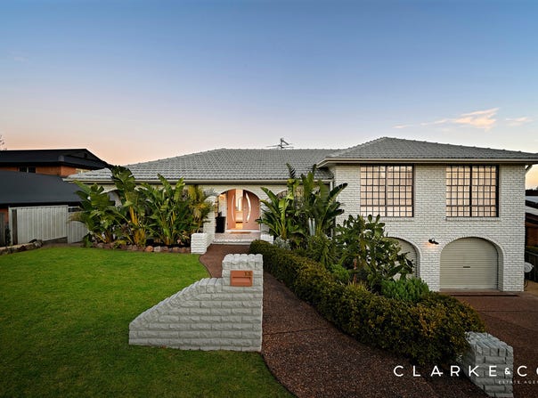 13 April Circuit, Bolwarra Heights, NSW 2320