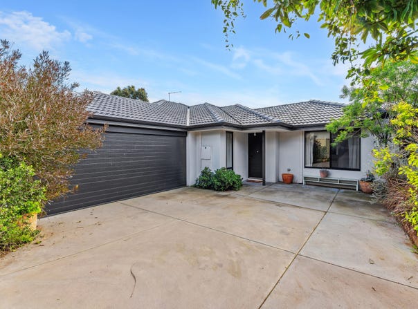 126A Blackwood Avenue, Hamilton Hill, WA 6163