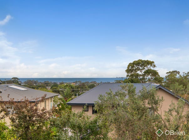 24 Iris Street, Dromana, Vic 3936