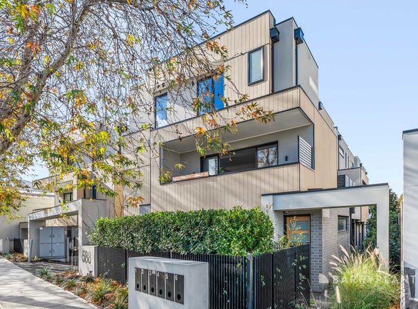 1/588 Plenty Road, Preston, Vic 3072