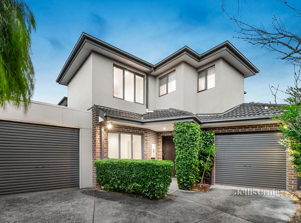2/2 Hillside Crescent, Blackburn, Vic 3130
