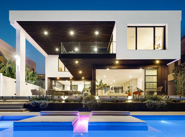 10 Rio Vista Boulevard, Broadbeach Waters, Qld 4218